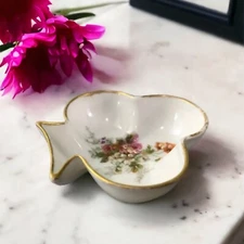Antique AKCD Limoges France Clover Shaped Trinket Pin Vanity Dish Gilt Floral