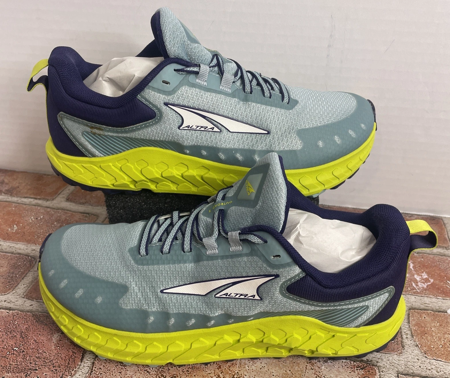Altra Women's Outroad 2 Trail Running Shoes Blue Lime Size 9.5 Lace Up Sneakers