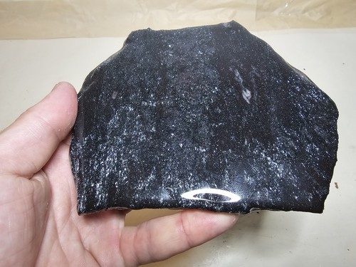 Losa de hematita especular brillante lacada pulida -de la mina Champion Michigan - Imagen 5 de 9