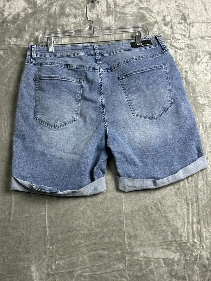 Bermudas DKNY Jeans para mujer denim con puños talla 14 lavado claro tiro medio Foto 4 de 4