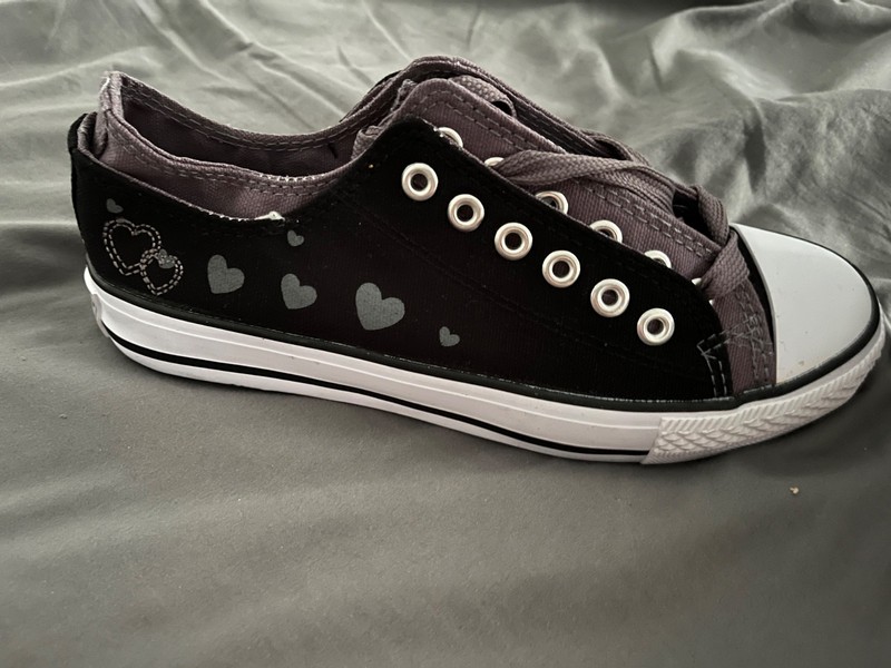 Size 7 collection'O shoes black and gray w/ hearts