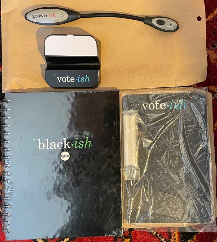 BLACKISH & GROWNISH  FYC Promo Notebook, Reading Light, Chalkboard, USB Charger