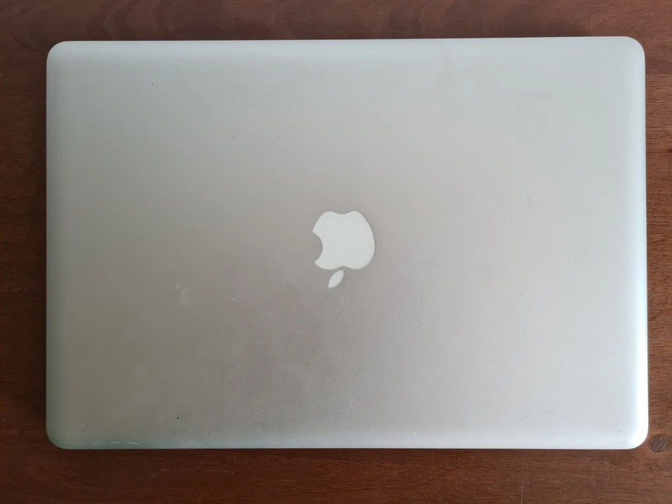 Apple MacBook Pro A1286 15.4 inch 1Tb SSHD 16GB RAM - Image 4 of 4