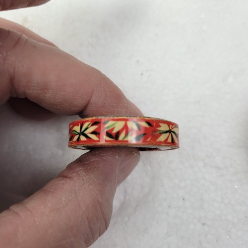 Vintage 1950's Scotch Gift Wrap Tape Tin 1.5" Diameter Flower Pattern Tape - Picture 2 of 3