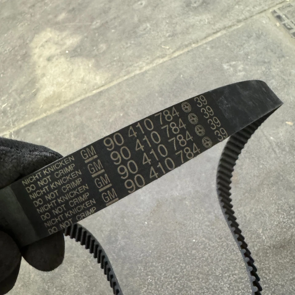 Genuine GM 90410784 Timing Belt – Opel Vectra A Ascona C Astra F 1.6 / 1.8 - OEM - Image 4 of 4