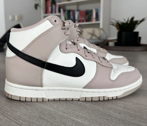 Nike Dunk Fossil Stone High Sneakers  Black Sail DD1869-200 Size 9.5 / 41