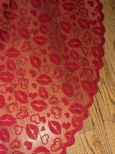 Happy Valentine's Day Lace Red HOT LIPS HEART KISS Table Cloth 60  Round     
