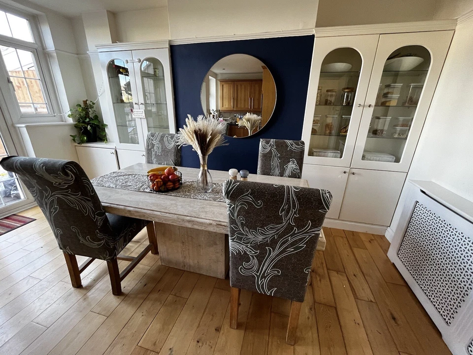 Italian Marble Dining Table - Image 3 of 3