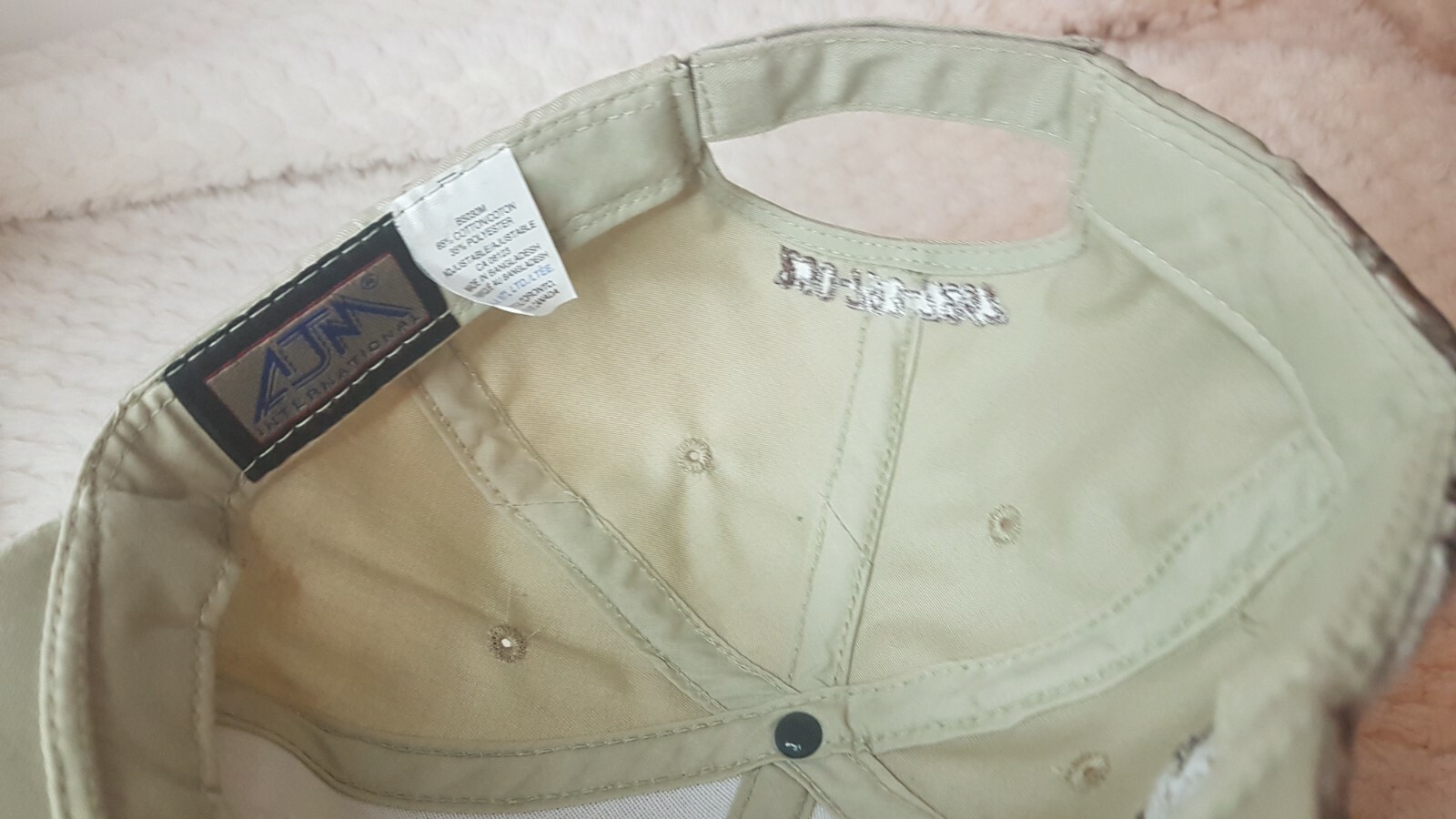 Pressure Testing WOLF Cap Trucker Hat Snapback Ba… - image 10