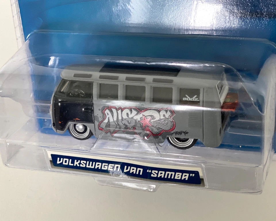2007 MAISTO 1/64 ALL STARS V BUGZ VOLKSWAGEN VAN SAMBA VW BUS w/ graffiti HTF - Image 2 of 4