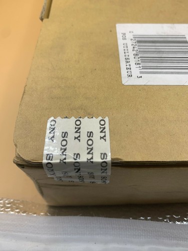 Sony DWT-B01/4250 Digital Wireless Bodypack Transmitter, Channel 42 to 51 - Picture 2 of 4