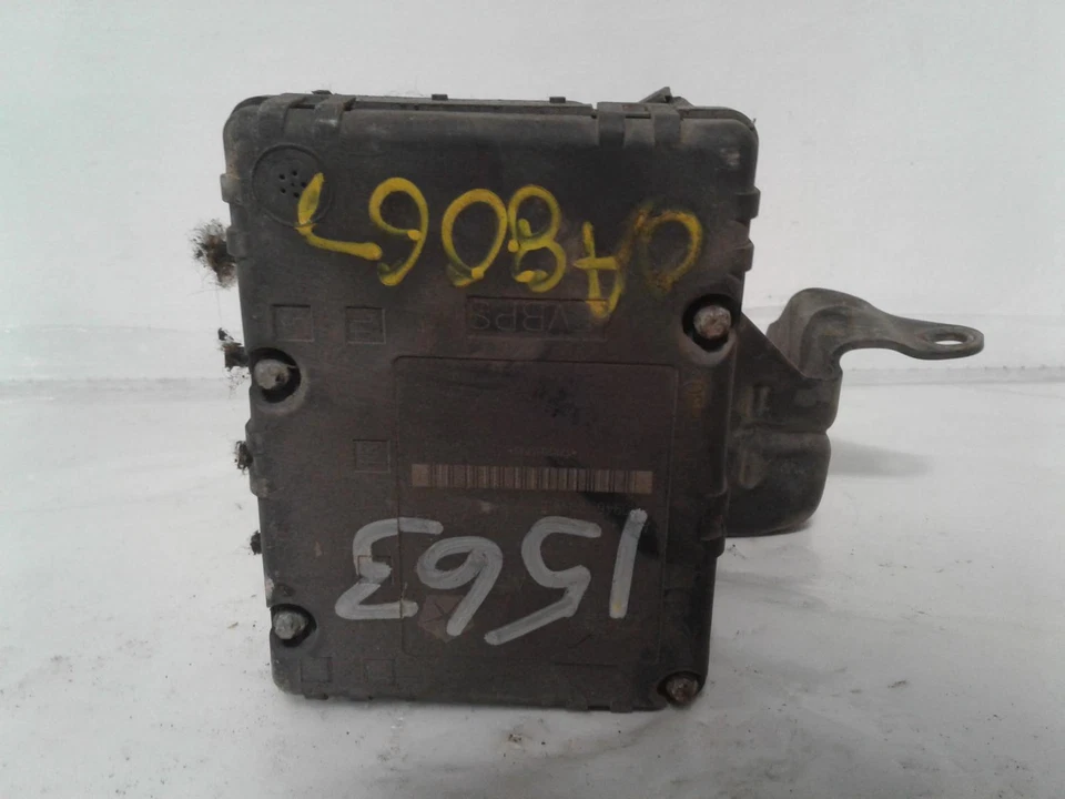 Used ABS Pump and Motor Assembly fits: 2002 Chrysler Sebring Assembly Sdn Grade - Image 4 of 4