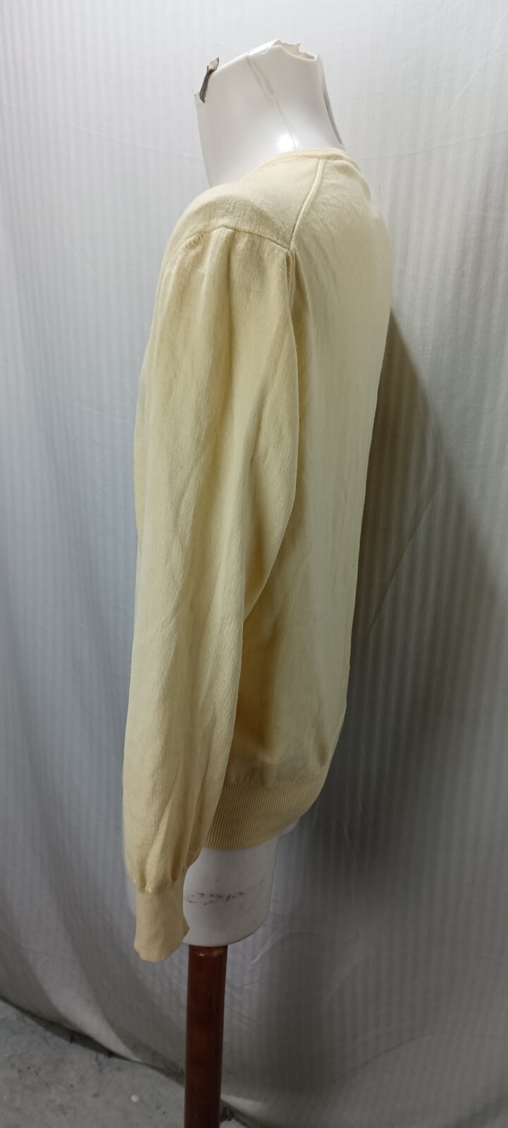 Articolo E781 maglione uomo Yves Saint Laurent giallo taglia 5 L ascelle 53cm 