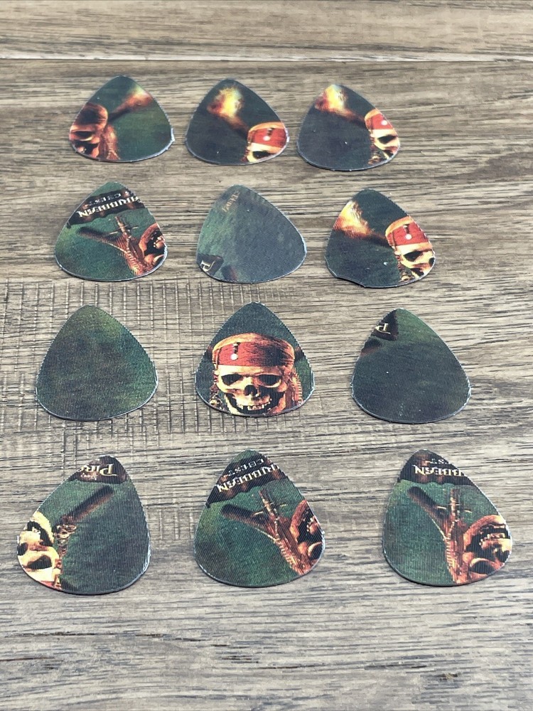 12 Medium Lenticular 3D DC Comics Superman Guitar Picks Plectrums Upcycled KG