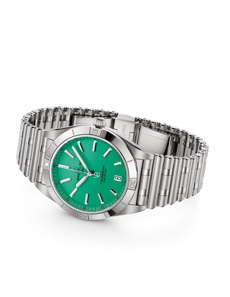 Breitling Chronomat Automático 36 Victoria Beckham Menta  Foto 3 de 4