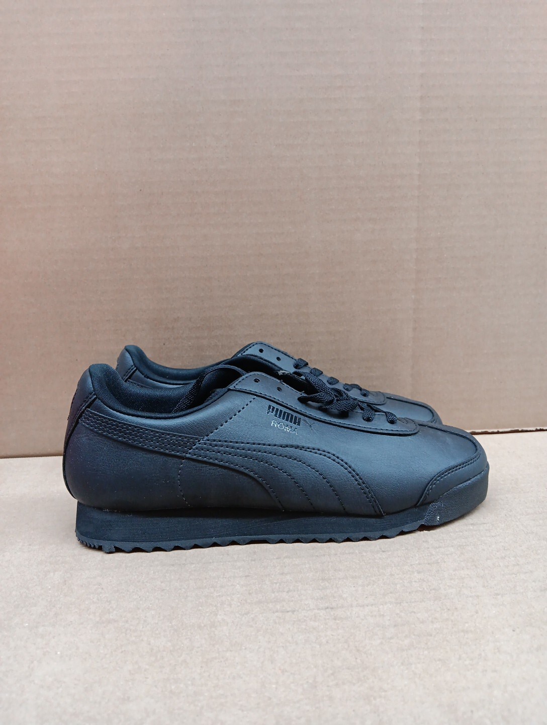 Size 6 - PUMA Roma Basic Black image 3