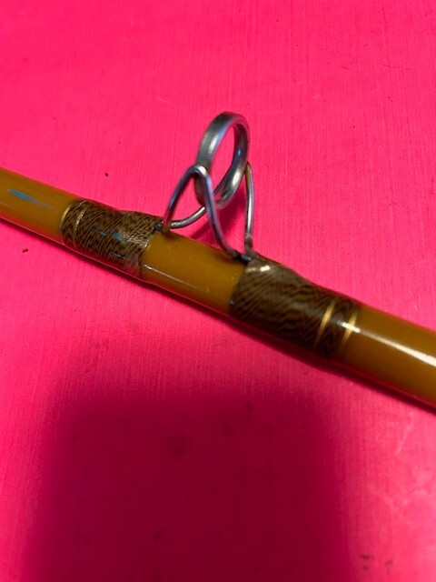 VINTAGE SABRE GOLDEN 7 FOOT 30 TO 100 POUND RATED TROLLING