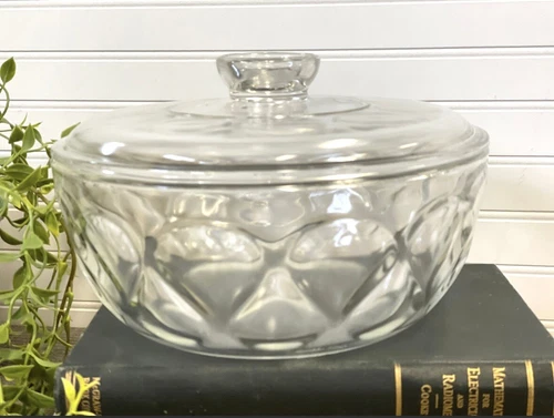 Vintage PYREX Ovenware Clear Heavy Glass “TEARDROP" 3 Qt Mixing/Serving Bowl  9”
