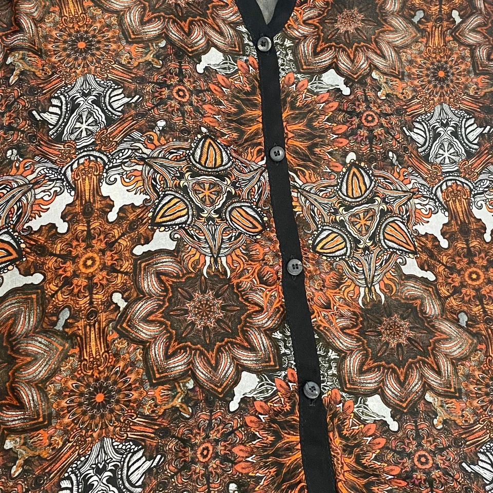 Blusa Helmut Lang Sin Mangas Transparente Botón Frontal Talla Mediana Roja y Negra Floral Foto 4 de 4