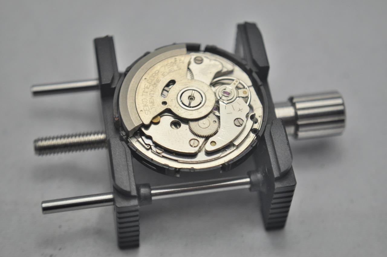 Seiko Automatic Watch Movement Servicing & Crystal Replacement All Calibres  | eBay