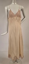 ANTIQUE HAND MADE 1930  S SILK SLIP W FLORAL LACE BUST  BOTTOM
