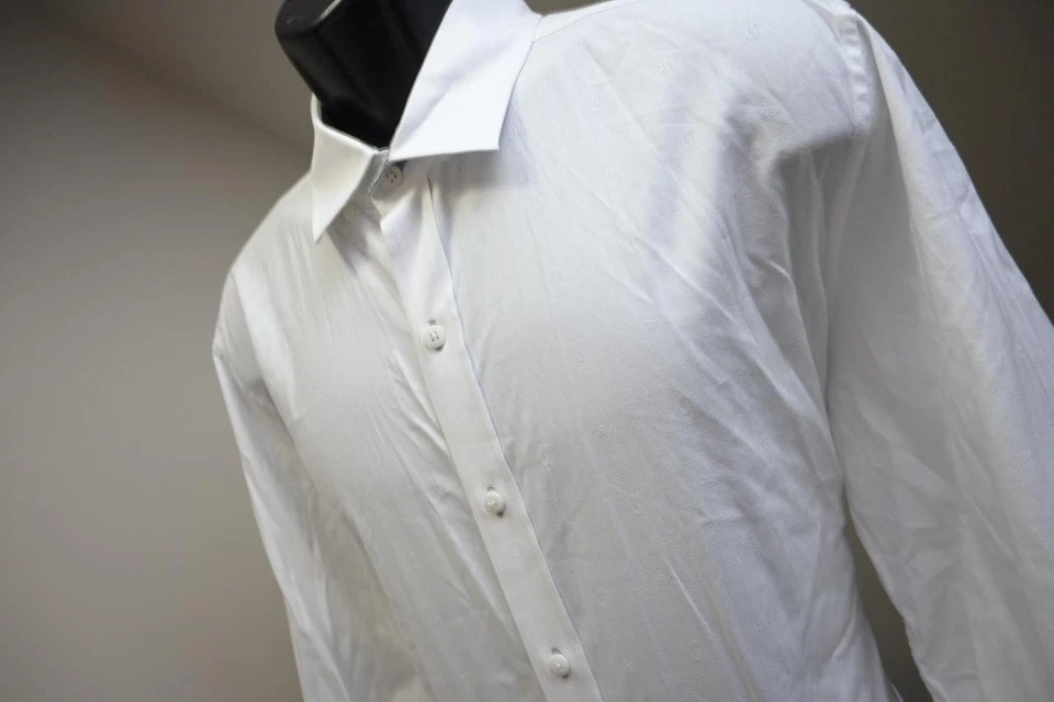 Robert Graham Dress Shirt White Paisley Flip Cuff Tailored Fit Mens Size XL - Image 3 of 4