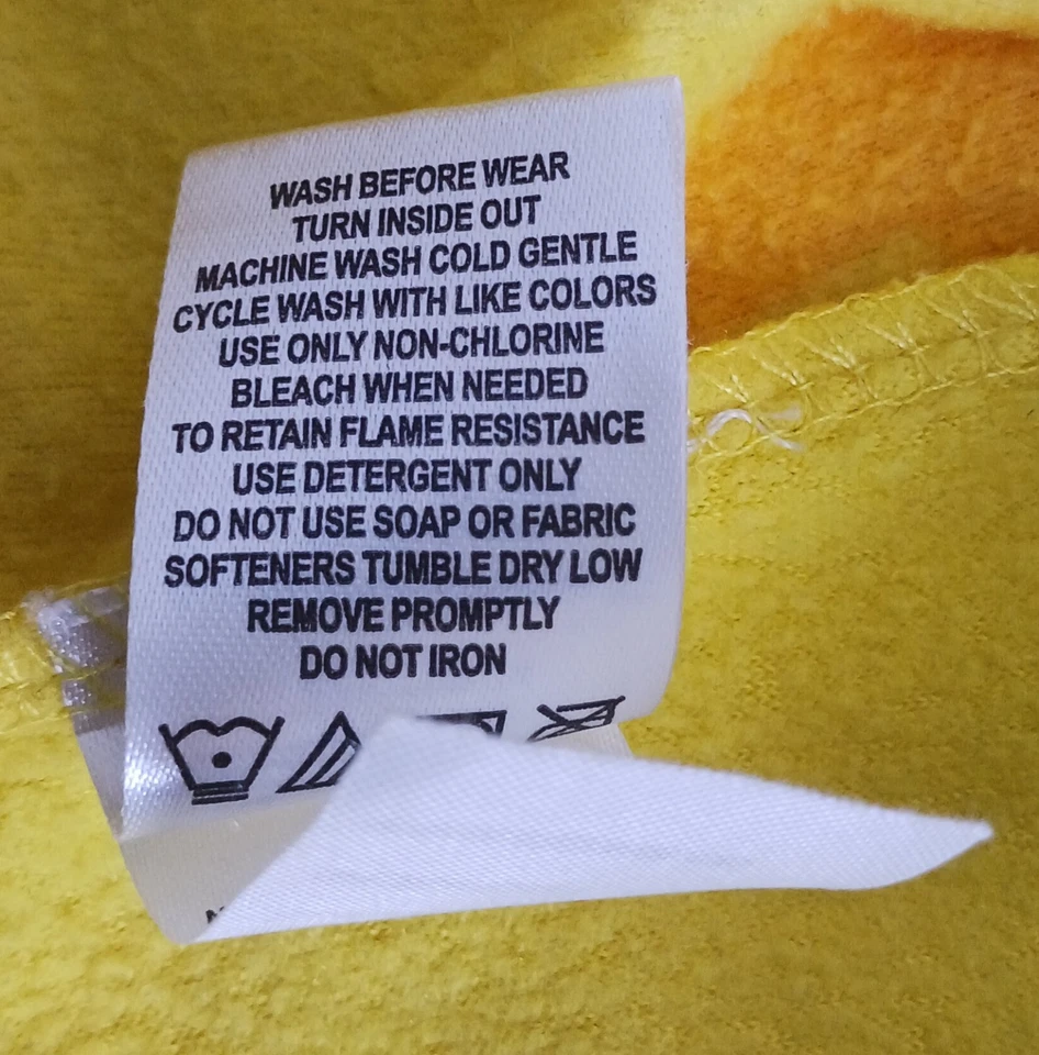 Pijama com capuz Nintendo POKEMON PIKACHU peça única tamanho P unissex - Imagem 3 de 4