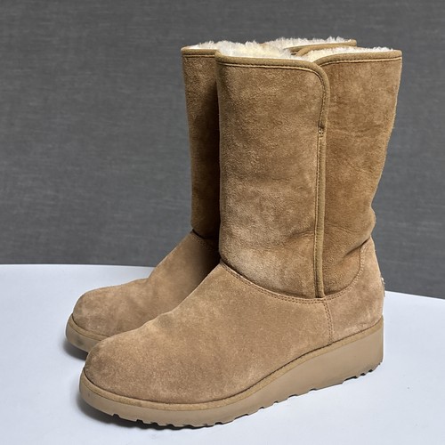 UGG Boots 8 Chestnut Brown Shearling Suede Cozy Winter Casual Classic Wedge Warm