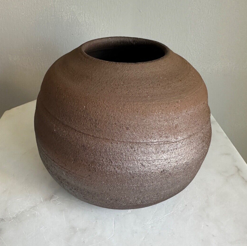 Malcolm Wright American Studio Pottery Art Round Pottery Vase/Vessel Signed Raku