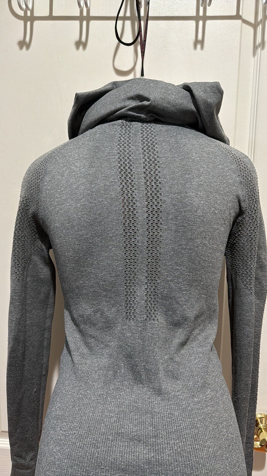 FABLETICS Kiley Seamless Pierced Fitted Hooded Zi… - image 7
