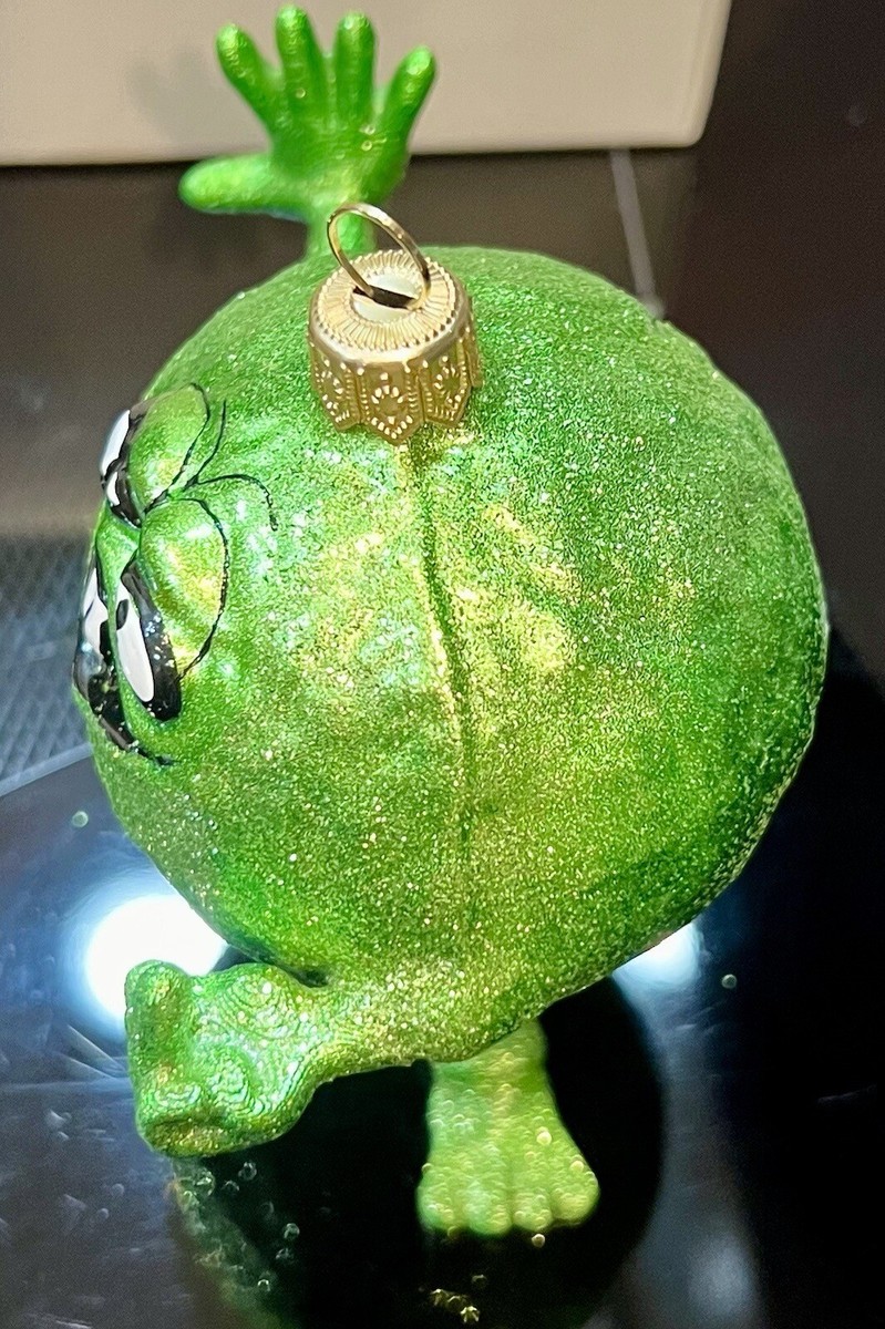 Supreme x Camacho • Green Ornament • Glass • SS23A85 • Cross