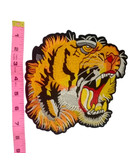 8 PC/Lot Mix Iron on Sew On Large Patches Fashion Embroidered Applique Clothes - Image 4 of 4