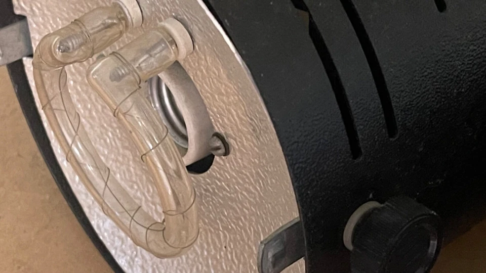 2 Cabezal de iluminación flash de estudio Bowens Monolite LITE de colección TUBO Luz Londres Inglaterra Foto 4 de 4