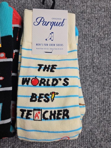 NWT 2pairs Parquet Library&Teacher Themed Crew Socks Men's Size 6-12.5 , 1239 - Photo 3/7