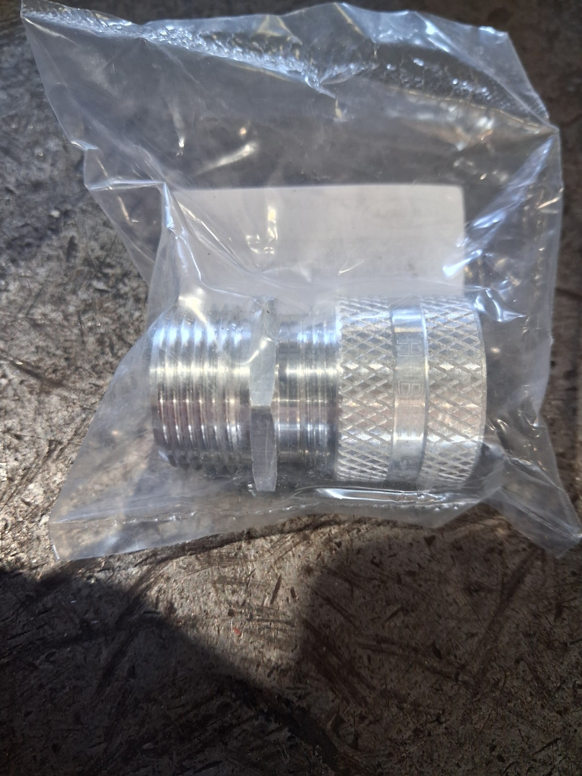 HUBBELL KELLEMS SHC1033 LIQUID TIGHT CORD CONNECTOR ALUMINUM 3/4" NPT (LOT OF 2)