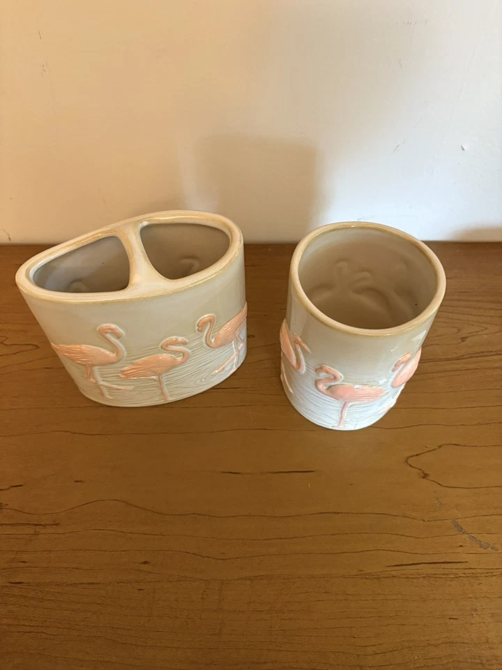 Coastal Collection Pink Flamingo Bathroom Set Toothbrush Holder + Cup - Image 2 of 4