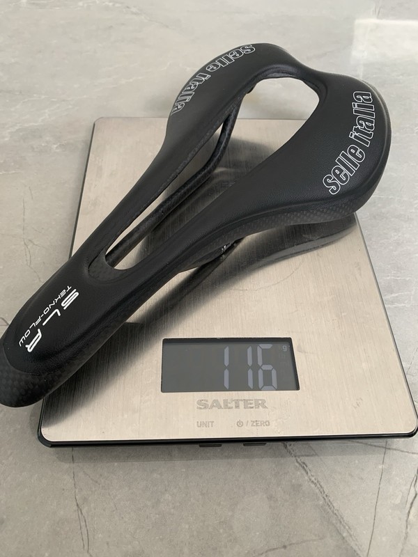 Selle Italia Teckno Flow Carbon Saddle 145mm