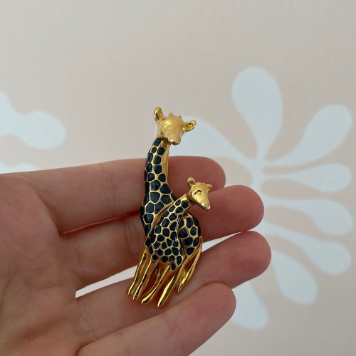 Vintage Gold Tone Enamel Mother and Baby Giraffe Brooch Safari Animal Pin