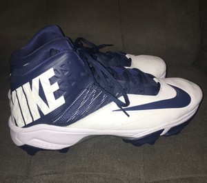 unc football cleats