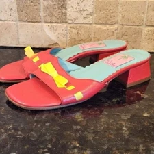 Vintage Women's Lilly Pulitzer Leather Heels Red,Yellow, and Turquoise Size 6M
