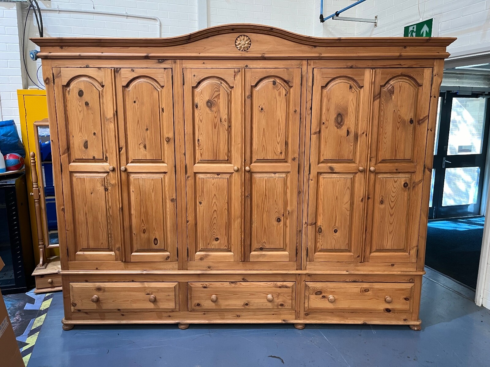 Old Pine Extra Large Triple Wardrobe eBay