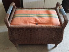 Ancienne Malle, Coffre en bois  65 x 40 cm par 51 cm de haut