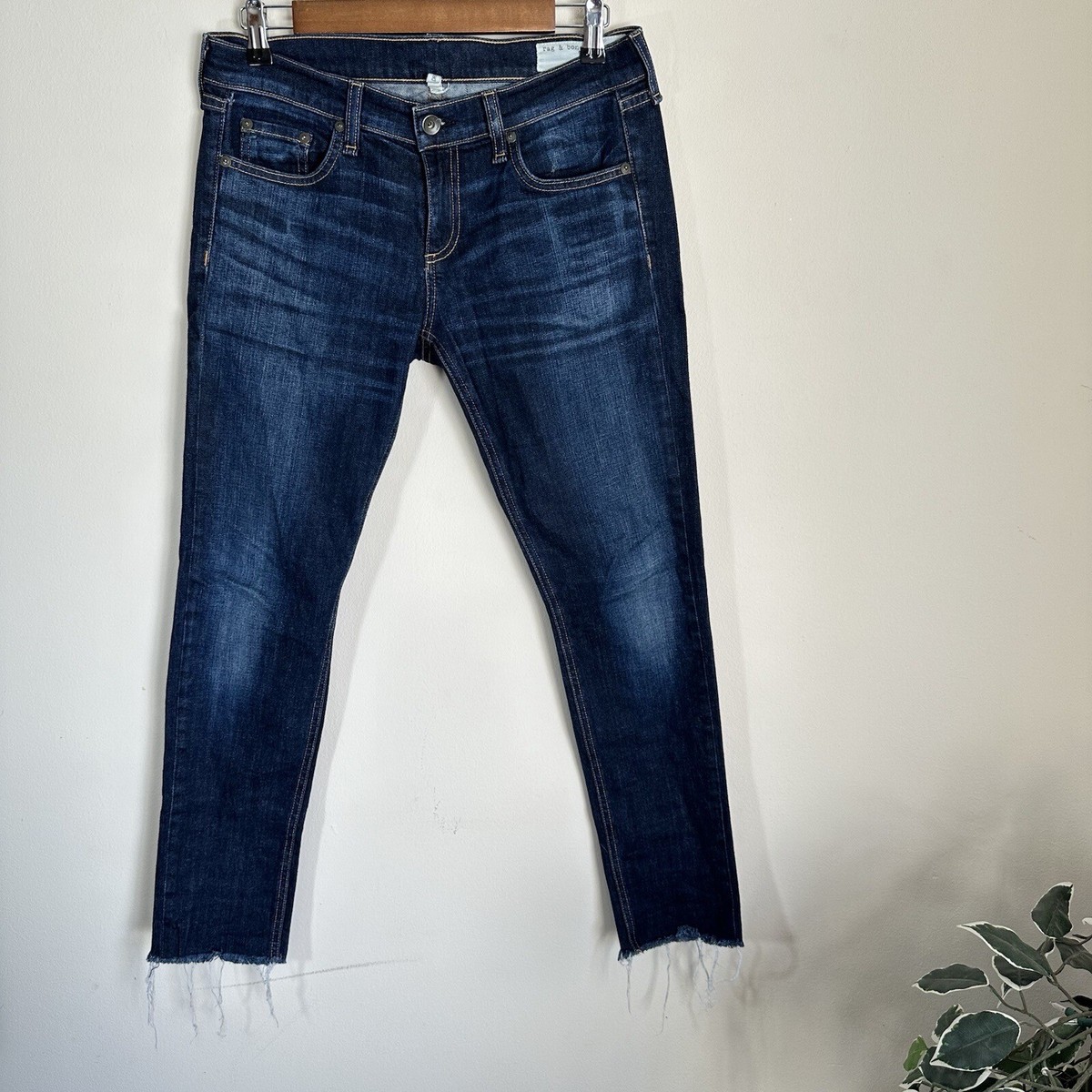 Rag & Bone Size 26 Dre Boyfriend Jeans In Yesler Dark Blue
