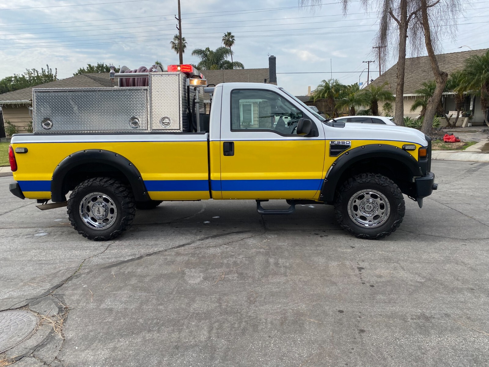 fire truck, brush truck, fire engine, 4x4,winch, fire pump. Ford 2008