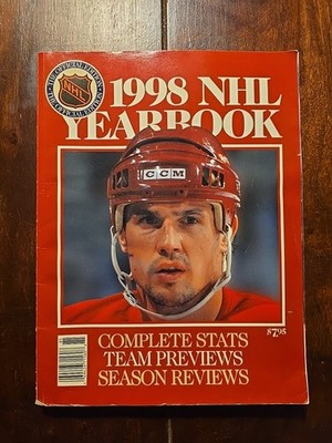 NHL Yearbook 1998 - Complete Stats, Team Previews, Season Reviews