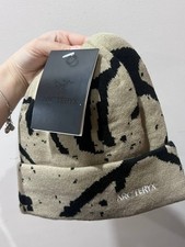 Arc'teryx Grotto Toque Beanie Beige Merino Wool Winter Hat Unisex Warm Ski NWT