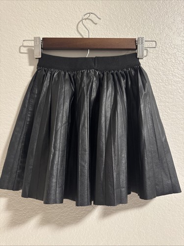 Baby Sara Girl’s SZ 6 Skirt Faux Leather Pleated Back To School Academia - Picture 2 of 10