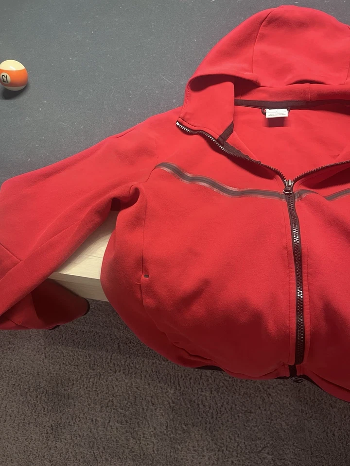 Nike Men's Tech Fleece Zip-Up Hoodie Size Small Red Black Sportswear - Image 3 of 4