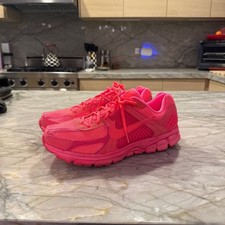 Nike Zoom Vomero 5 Hot Punch Triple Pink HF5493-600 size 11.5