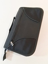 TekNMotion CD DVD Wallet Carry Case - 16 Pages - Holds 64 Disc Storage